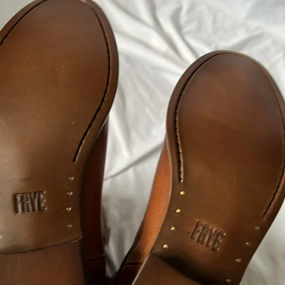 Frye Mellissa Pull On Boots - Picture 6 of 7